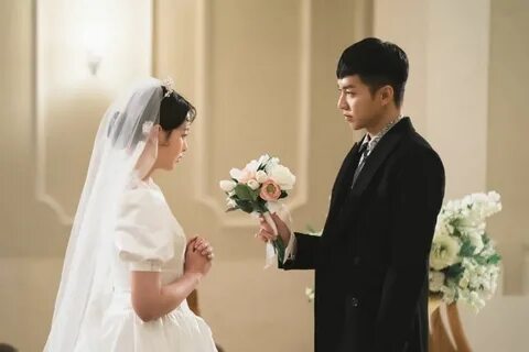 "Hwayugi" Teases Wedding Scene Between Lee Seung Gi And Oh Y