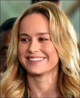 Brie Larson No Makeup Pictures: How Her Face looks Makeup-Fr