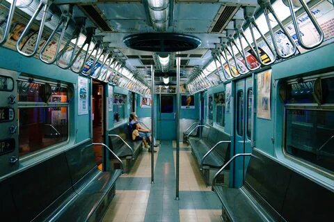 File:MTA NYC Subway R33WF 9306 interior.jpg - Wikimedia Comm