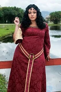 Cosplay.com - Mother Gothel from Disney's Tangled by Yune Me