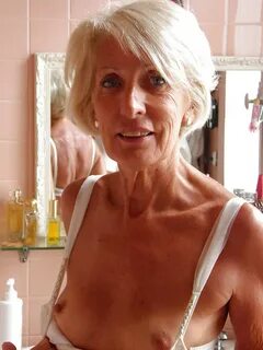 Photo - Sexy mature ladies. clothed, unclothed, etc... Page 