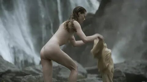 Alyssa Sutherland Nude & Sexy (28 Photos) #TheFappening