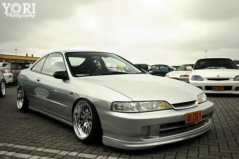 Stanced integra on XXR wheels Nice integra from holland on. 