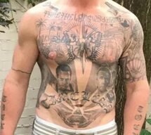 Вышедший из тюрьмы сын Майкла Дугласа покорил Интернет тату-