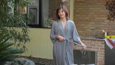 Stephanie Szostak Nude Photo Collection - Fappenist