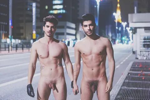 Nude Gay Men Harvard - Heip-link.net