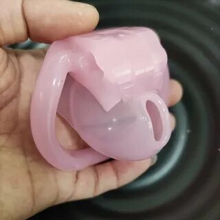 Holy Trainer V3 Small The Nub Of HT V3 Male Chastity Cage Fr