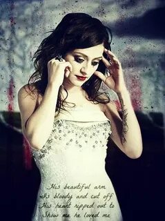 Lacey Sturm (ex singer of Flyleaf)... Why did you have to go