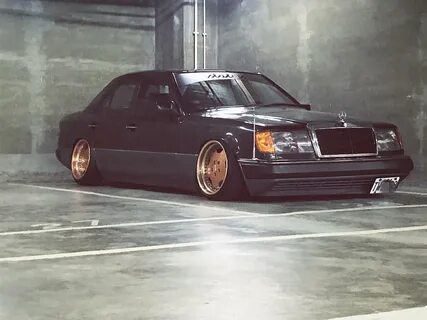 Mostbook: Tuning Mercedes Benz W124 Stance