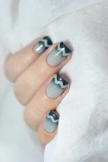 Gradient and chevrons tips nail art with What's Up Nails vin