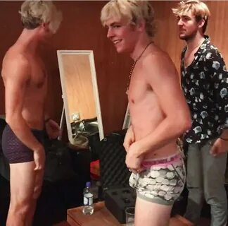 Ross Lynch superficial guys 128 - Postimages