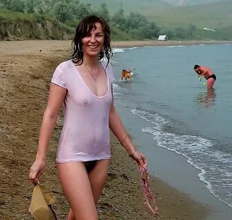 Wife Goes Nude At The Beach Around Strangers Jack Off Pics XHamster. 