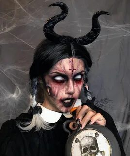 Ｅｌｅｎ (@embergrim) Halloween makeup scary, Creepy halloween m