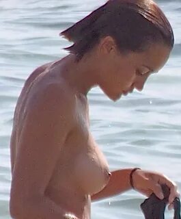 Megan Montaner topless at the beach 10x HQ photos - Sexy, nu