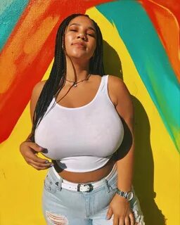 this wall reminds me of a fruit roll-up lol Beautiful Black Girl, Sexy Beau...