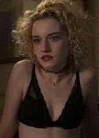 Has julia garner ever been nude 🌈 miley cyrus eyebrows: 10 R