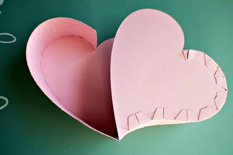 Valentine Hinged Heart Box