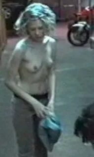 Tara Subkoff Naked - Teenage Caveman, 2002 (6 pics) NudeBase