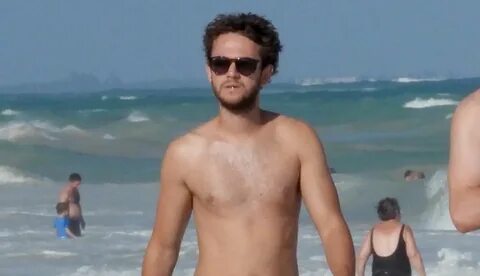 Zedd Goes Shirtless for a Walk on the Beach in Tulum Shirtle