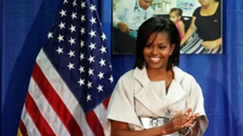 Michelle Obama vuelve a la política y apunta a las elecciones de este año.