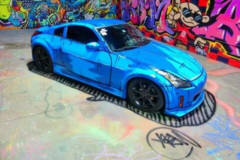 Hand-Painted Nissan 350Z Looks Like A Cartoon Drawing CarBuz