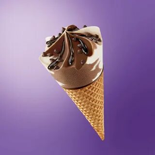 Шоколадное мороженое в рожке (30 фото)