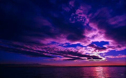 Spectacular pink-purple-blue sunset Purple sunset, Purple sk