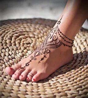 Pin by Ekaterina on mendi Henna ankle, Henna tattoo designs,