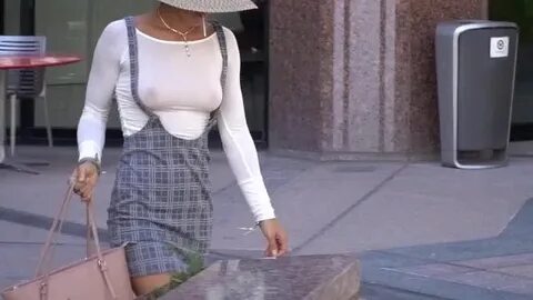 Walking Braless (GIF) (OC) - Porn Gif with source - GIFSAUCE