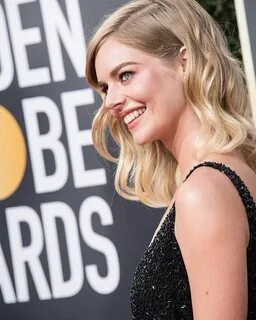 Samara Weaving’s Instagram profile post: "🐢" Beauty, Samara,