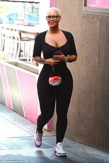 Amber Rose flaunts figure in bodysuit as she heads out to lu