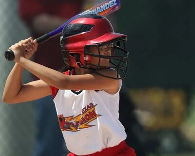 Batter, portrait of Female Softball player free image downlo