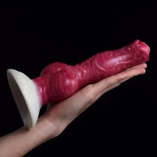 Knotted dildo