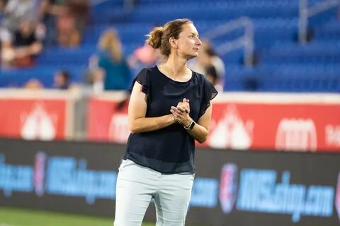 Jeff Kassouf's tweet - "Angel City FC has hired Freya Coombe