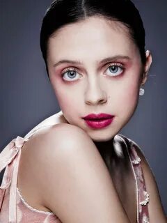 Picture of Bel Powley