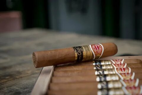 EGM Cigars 🍂 в Твиттере: "Cuban Cigar Sizes - A Large Ring G