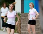 Anna Paquin's height, weight. Healthy food to stay fitted