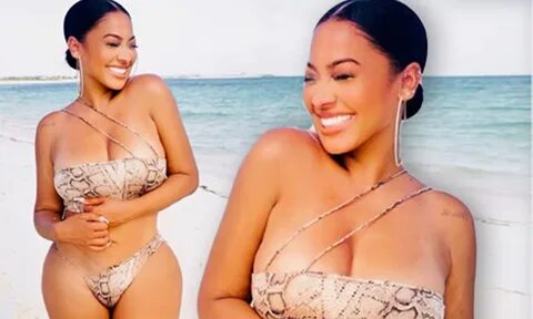 La La Anthony shares sizzling bikini picture while in Bahamas with Kim and ...