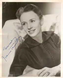 Jessica Tandy - Sitcoms Online Photo Galleries