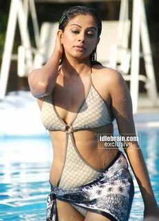 Telugu cinema Actress and Model Priyamani Latest Sexy Photos