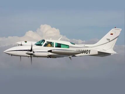 Best Flight Schools for Multi Engine Flight Training - USAer