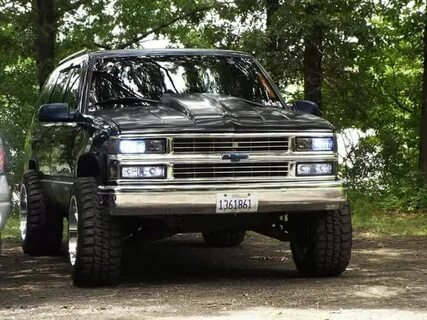 Pin by Lado Garcia on Woah! Lifted chevy tahoe, Gmc trucks, 