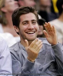 February 11 - LA Lakers Game - 035 Jake gyllenhaal, Lakers g