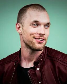 Эд Скрейн (Ed Skrein)