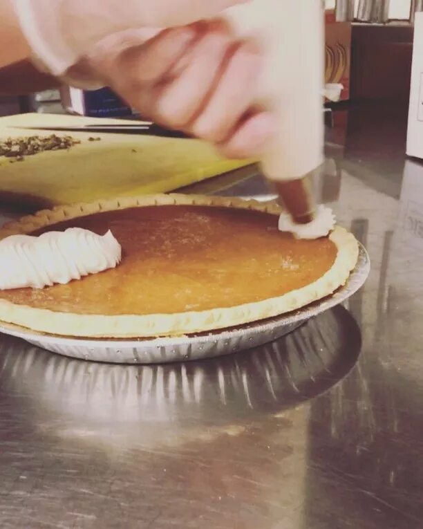 Ciao Bakery! บ น Instagram: "Is it a pumpkin pie without whipped cream? 