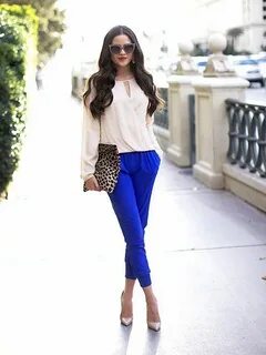 Lieblingsmode-Blogs: Pink Peonies (With images) Blue pants o