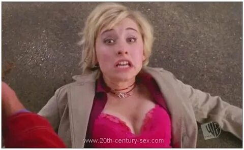 Allison Mack naked photos :: Free nude celebrities.