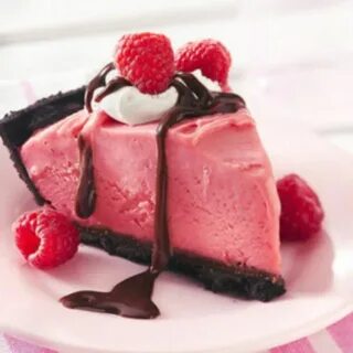 Raspberry cheesecake YUM!! Desserts, Frozen chocolate, Yummy
