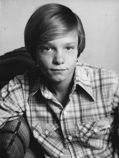 File:James at 15 Lance Kerwin 1977 No 2.jpg - Wikipedia