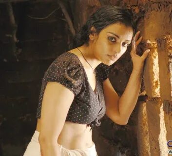 Indian Aunties and Girls: Malayalam Actress Swetha Menon